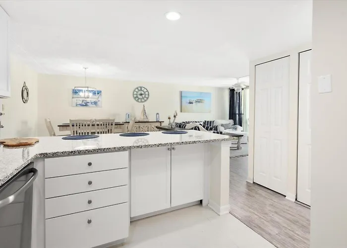 Stunning Ocean Front 2 Bedroom Quay With Indoor Pool! Ocean Stadt