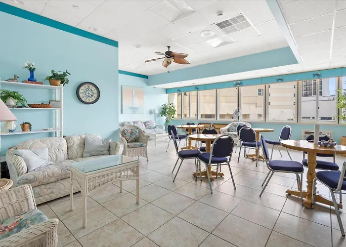 Ferienhaus Stunning Ocean Front 2 Bedroom Quay With Indoor Pool! Ocean Stadt